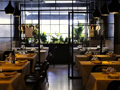 30 y Tantos Teatro Principal - Restaurante in Alicante