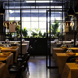 30 y Tantos Teatro Principal