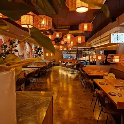 AH-UN Japonès BBQ i Sushi | Barcelona - Japonesa