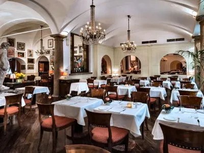 Antico Ristorante Boeucc Milano- dal 1696 - Italiana in Milan