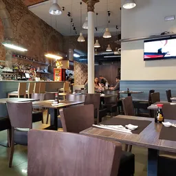 Apple Sushi Restaurant - Asiática