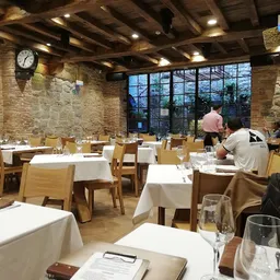 Asador Katuzarra - Restaurante