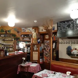 Au Petit Bouchon Chez Georges - Francesa