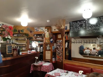 Au Petit Bouchon Chez Georges - Francesa in Lyon