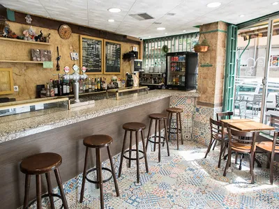 Bar Mr. Dumbo - Oriente Medio in Zaragoza