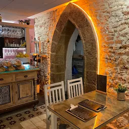 Bar restaurante Gades Tapas - Parrilla