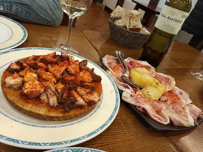 Bar Restaurante Orella - Restaurante in Santiago de Compostela