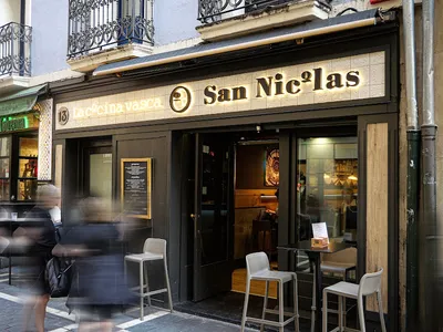 Bar Restaurante -San Nicolás La Cocina Vasca- - Grill in Pamplona