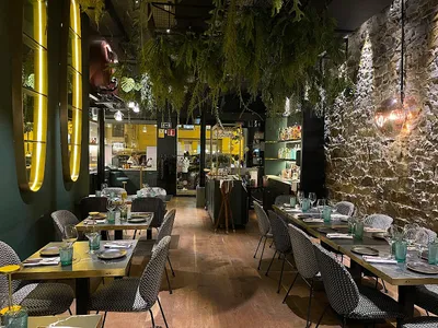 Basuki - Restaurante in Bilbao