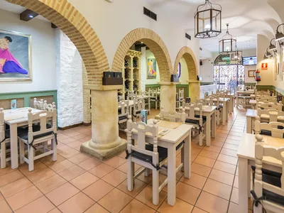 Bodegas Mezquita Corregidor | Restaurante Córdoba - Restaurante in Córdoba