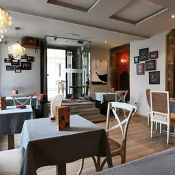 Café Tertulia - Cafetería y Brunch