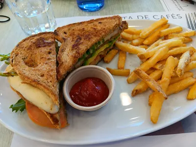 Cafetería El Corte Inglés - Cafetería y Brunch in Pamplona