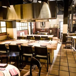 Carlota Akaneya - Japonesa