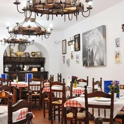 Casa de Comidas La Posada Del Caballo Andaluz - Cocina Regional