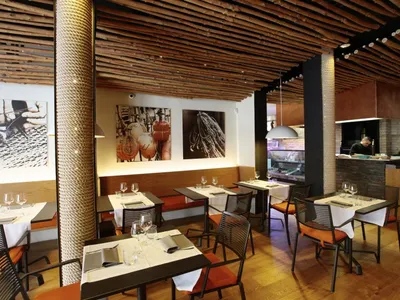 Casa Gallega Avenidas - Mediterránea in Palma de Mallorca