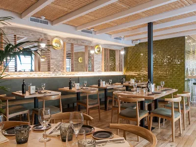 Cinco Jotas Sevilla - Española in Seville