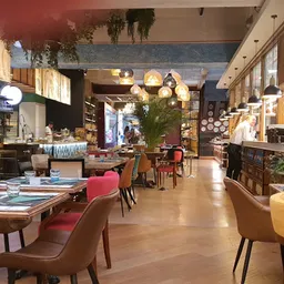 Comodo Mercato Trevi - Italiana