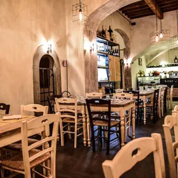 Corte dei Pazzi - Italiana