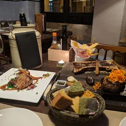 Dando la Brasa - Parrilla