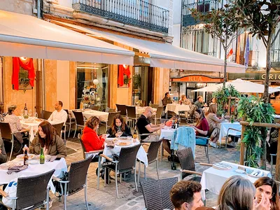 Doze Restaurante & Premium Bar - Restaurante in Salamanca