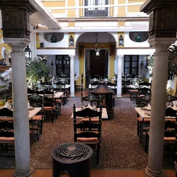 El Librero Tapas Y Quesos - Cocina Regional
