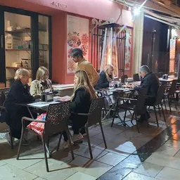 EntreBrasas - Parrilla