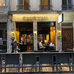 Gangnam Restaurant - Asiática