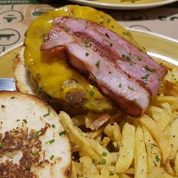 Hamburguesería Jalos - Mexicana