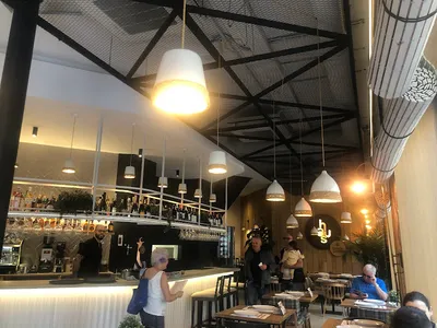 HAUS San Vicente - Restaurante in Valencia