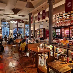 HUNDRED BURGERS - Americana