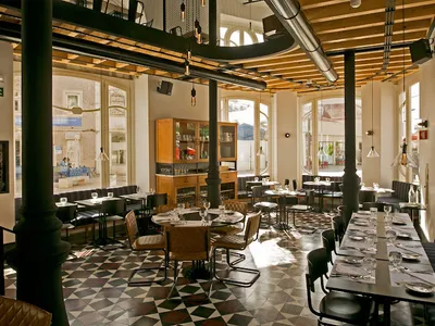 Infame Lisboa - Europea in Lisbon