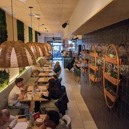 Kurz&Gut Tarragona - Restaurante