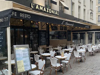 L'Amazonial - Francesa in Paris