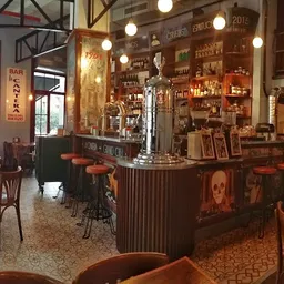 La Cantera Grand Cru Cafe - Restaurante