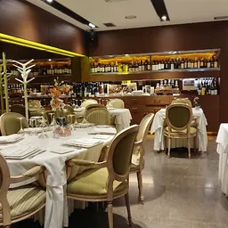 La Casa del Bacalao Grupo Serantes Mazarredo - Vasca