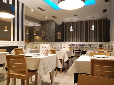 La Mafia se sienta a la mesa - Italiana in Pamplona