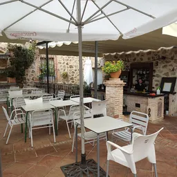 La Maruja Patio - Parrilla