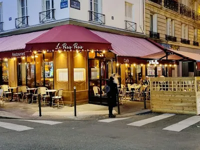 Le Paris Paris - Restaurante in Paris