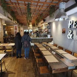 Le Petit Comité - Restaurante