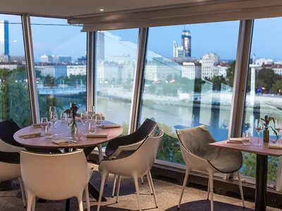 LES 3 DOMES - Restaurante in Lyon