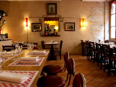 Les Fines Gueules Bouchon Lyonnais - Restaurante in Lyon