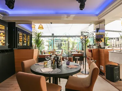 Les Jardins Du Capitole - Francesa in Nice