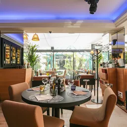 Les Jardins Du Capitole - Francesa