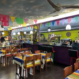 Los Farolitos - Mexicana