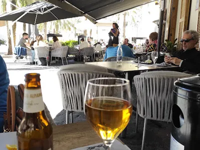 Los Manueles - Restaurante in Granada