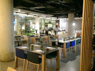 Ma Khin Café - Asiática in Valencia