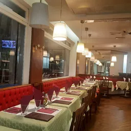 Maddina Florence Tandoori Halal Restaurant - Oriente Medio