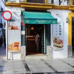 Manolas - Empanadas Cordobesas - Restaurante