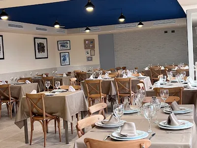 Marisquería Los Delfines - Mariscos in Malaga