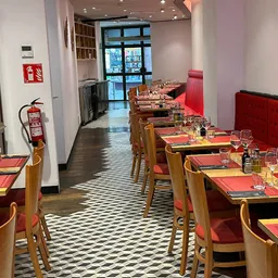 Mimi Tapas Restaurant - Mediterránea